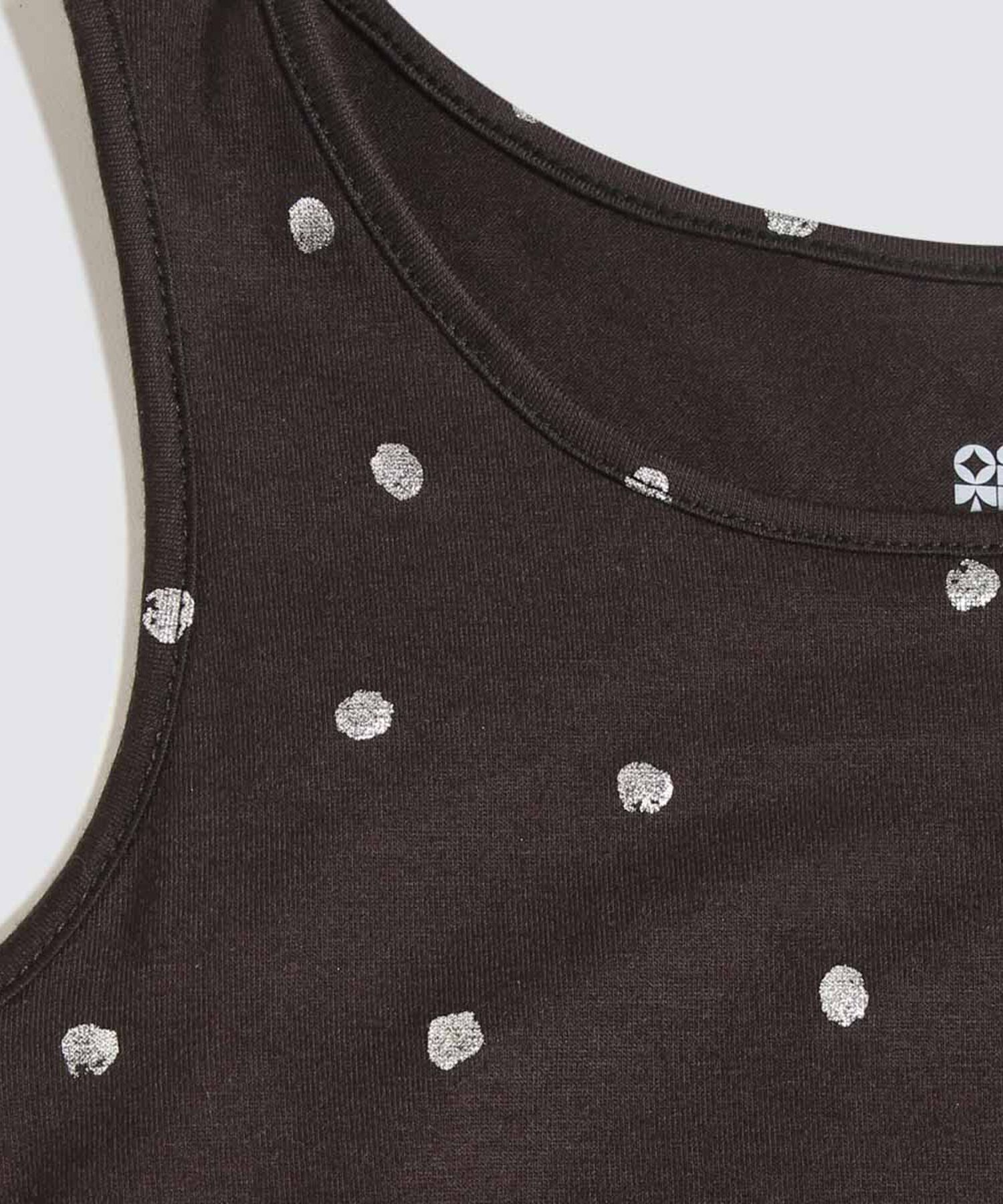 faldas y vestidos para niña