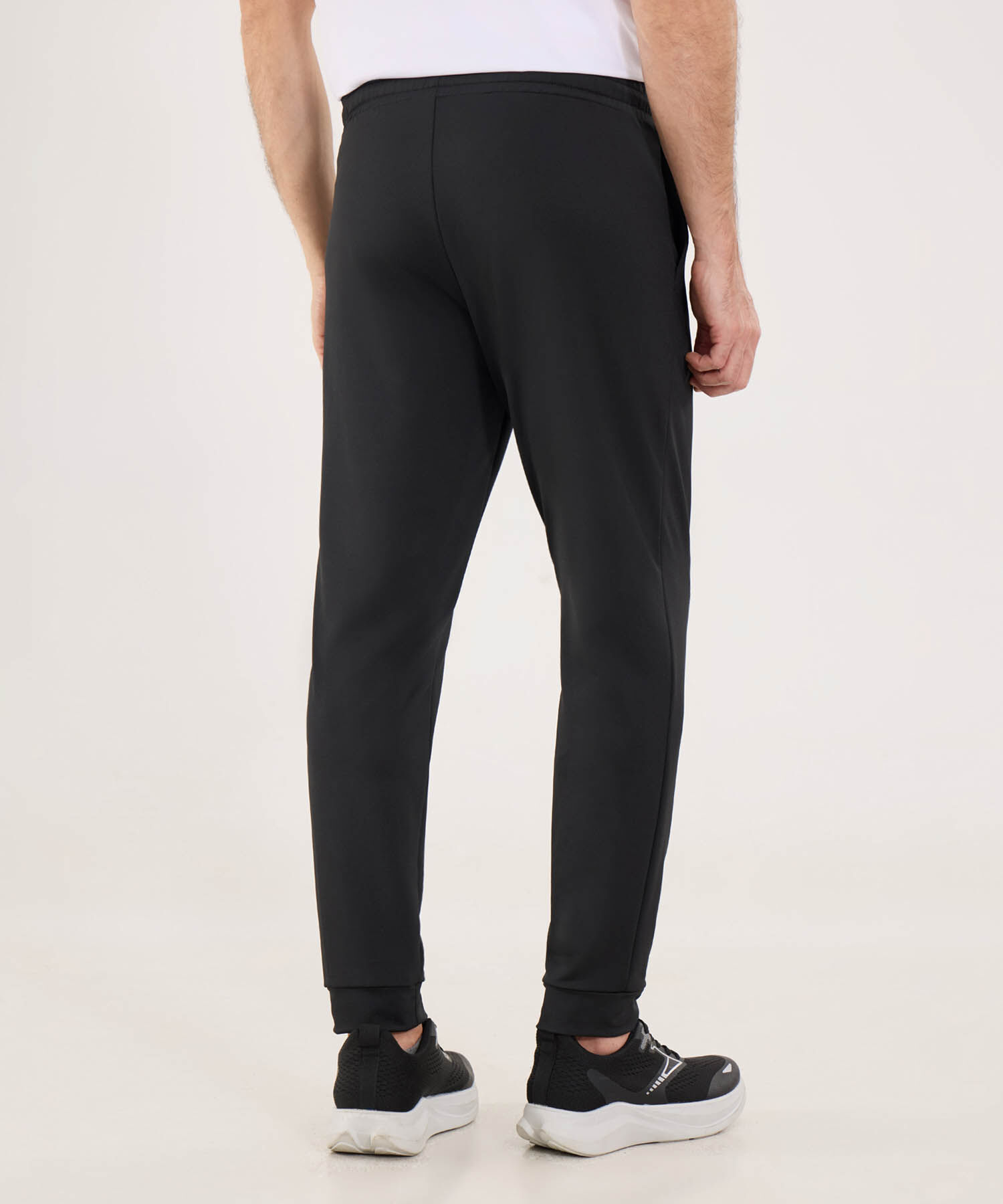 pantalones deportivos para hombre