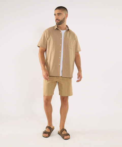bermudas para hombre image number null